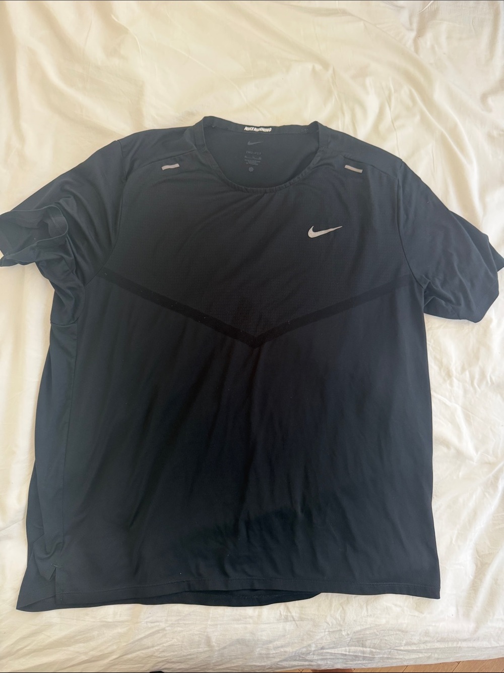 Nike Black Men’s Short Sleeve Performance Tee with Swoosh